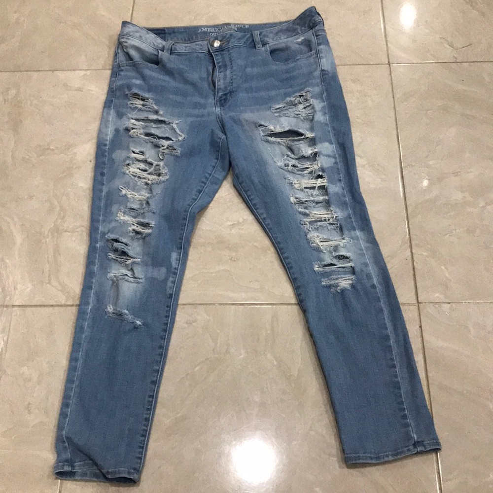 American eagle distressed skinnies